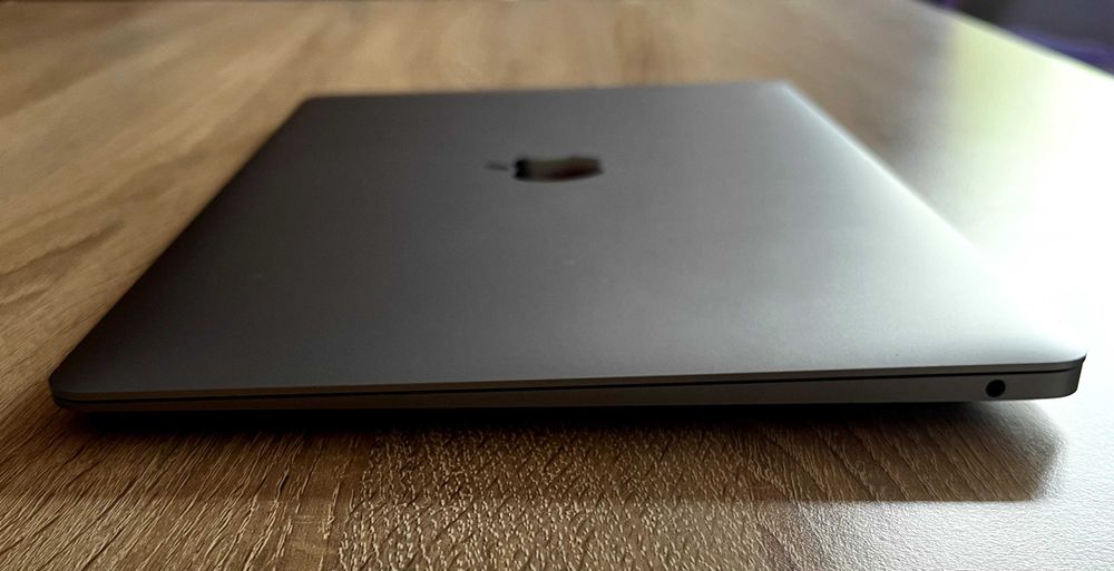 Apple MacBook Air M1 2020 | 8GB | 256GB | 91% Battery | Отлично състояние