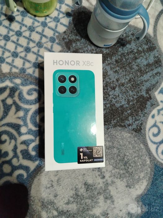 Sotiladi honor x8c