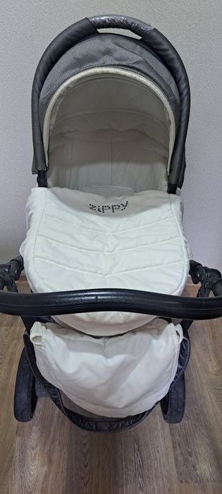 Коляска Tutis Zippy 3 в 1.