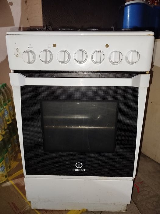Газ плита Индезит