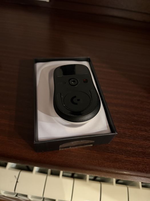 Мышка Logitech Superstrike