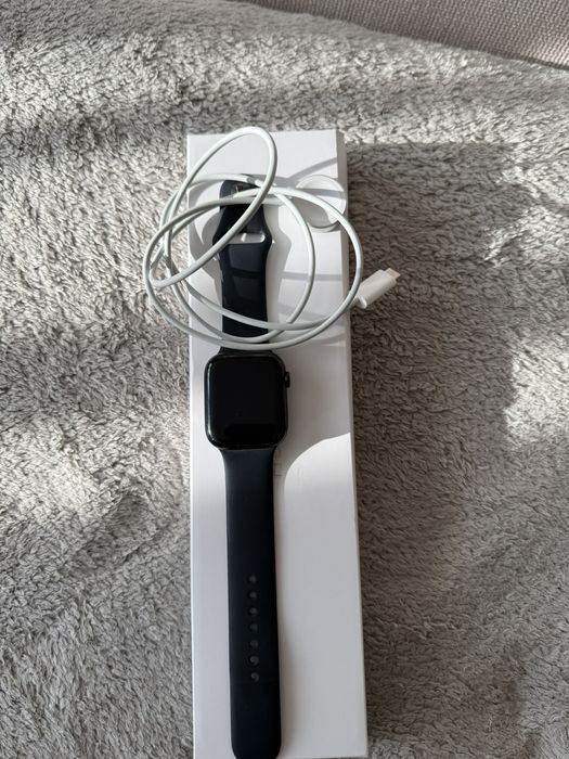Apple Watch 8 45mm