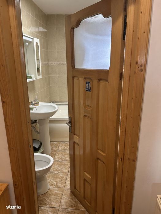 Vila P+M in Busteni | 5 Dormitoare (10+ Loc. Cazare) - Business la Che