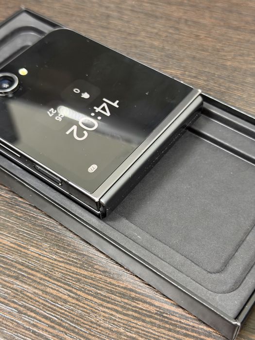 Samsung galaxy z flip 6 512 gb