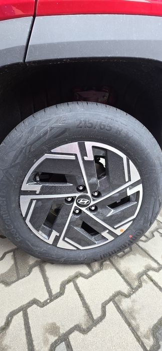 Vand 4 Anvelope TUCSON  215/65/R17 103 V XL