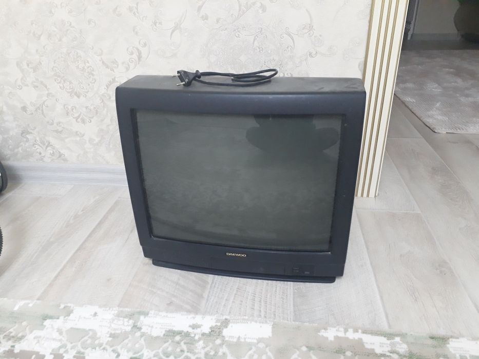 Продается телевизор Sony, телевизор Daewoo, dvd караоке в падарок