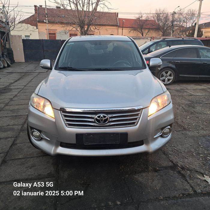 Ocazie rate!! Toyota Rav 4 diesel 2.2 an 2011 doar 4600e