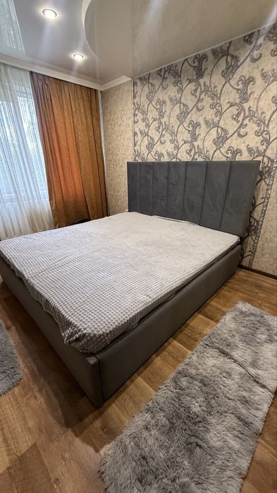 Кровать в спальню 200*180