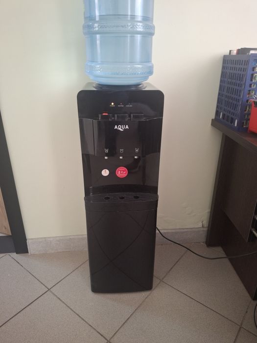 Продаётся кулер для воды Аква 97