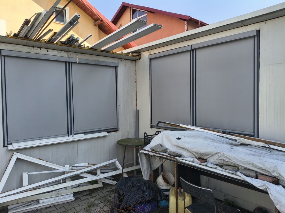 Vând rulouri exterioare