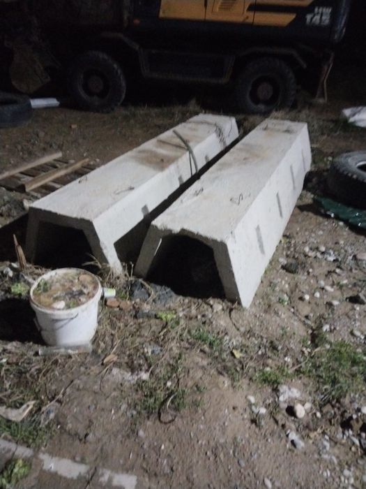 Латок арык 2 штук бар