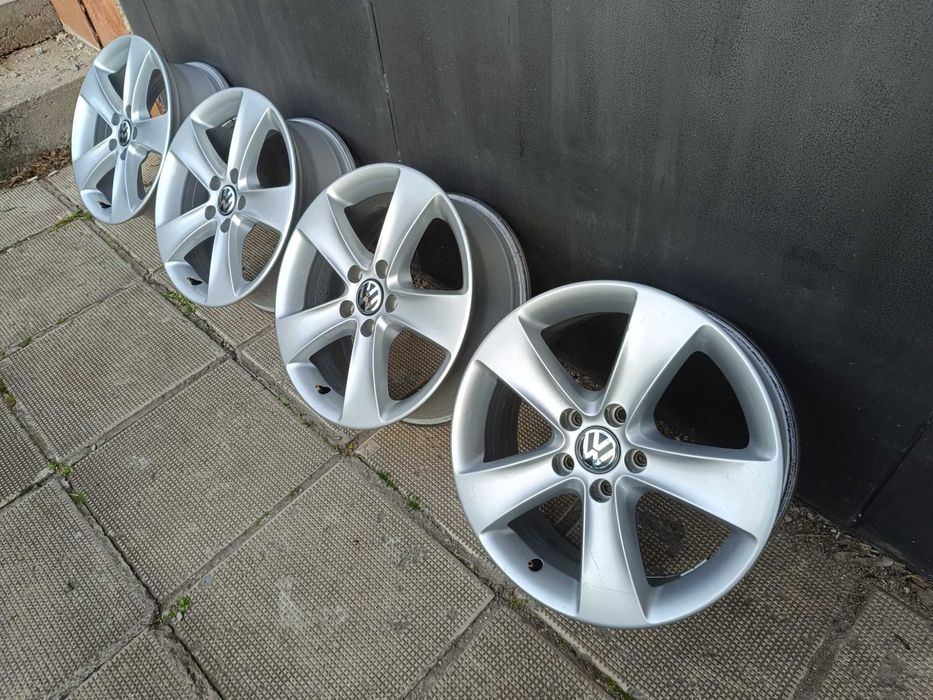 ОРИГИНАЛНИ джанти 17 ' цола 5x112 ФОЛКСВАГЕН / Volkswagen 57,1 ET39