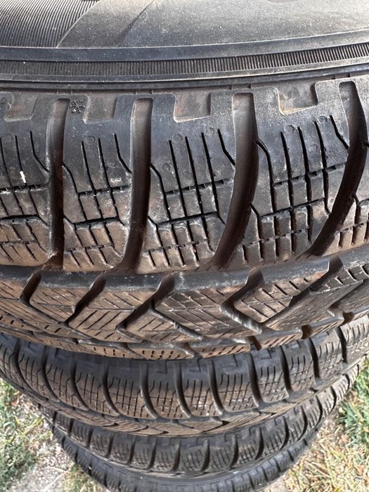 215/65 R16 102H M+S pirelli VW Tiguan