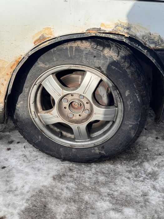 продам диски на машину срочно