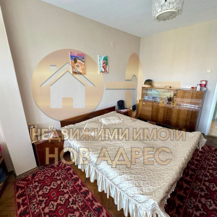 Продава се Четиристаен апартамент в Търговище, Център - 105 кв.м за 1477 €/кв.м - Снимка #6