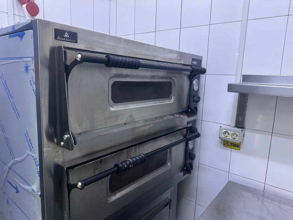 Cuptor profesional