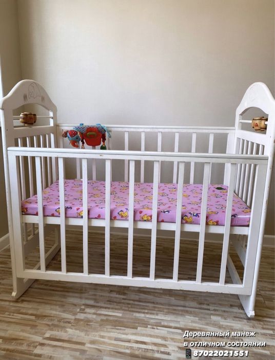 Деревянный манеж в хорошем состоянии