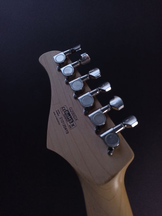 Электрогитара Cort G200Deluxe