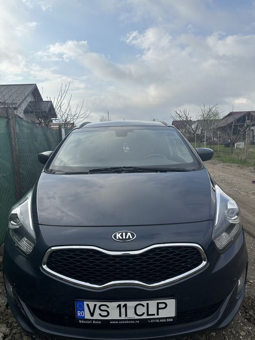 Kia Carens - 2016 motor 1.7 disel