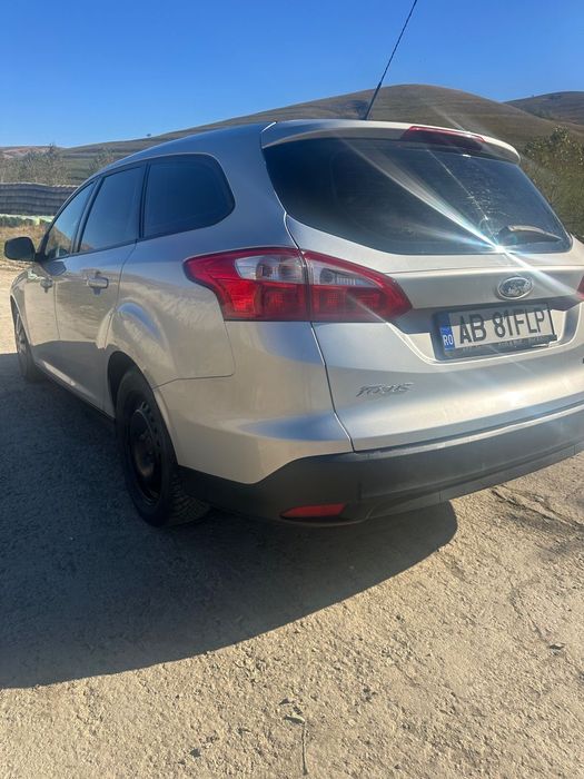 FORD Focus 2013 — imagine 4