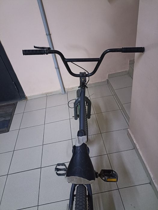 Продам срочно велосипед bmx