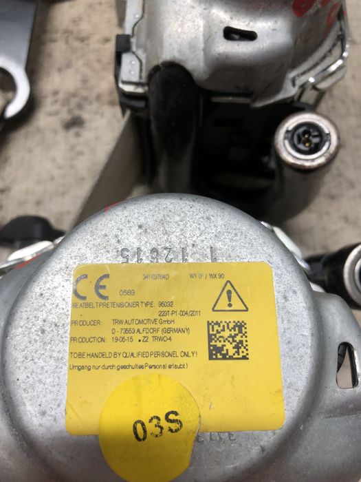 set centuri spate cu capsa  volkswagen passat b8 2015