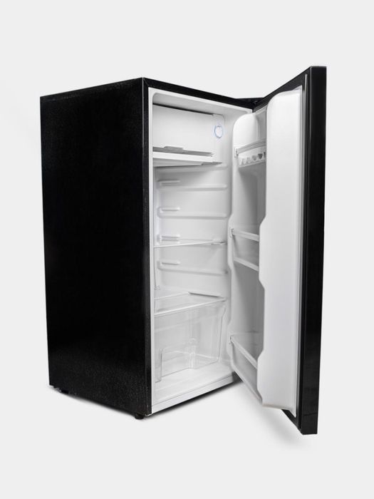 В продаже холодильник 90 л Aiwa