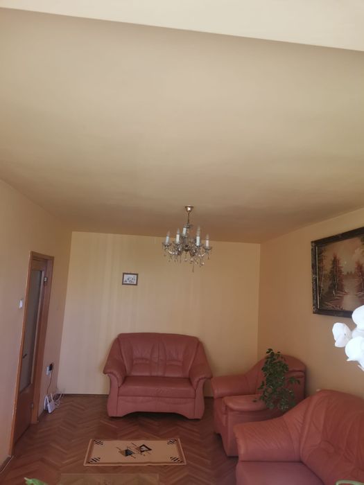Apartament de închiriat
