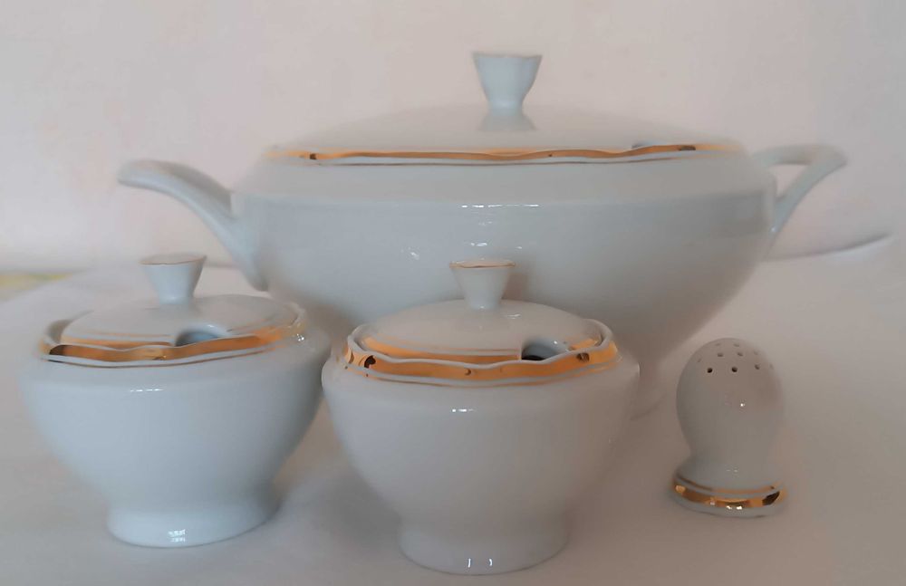 Посуда,фарфор (набор)