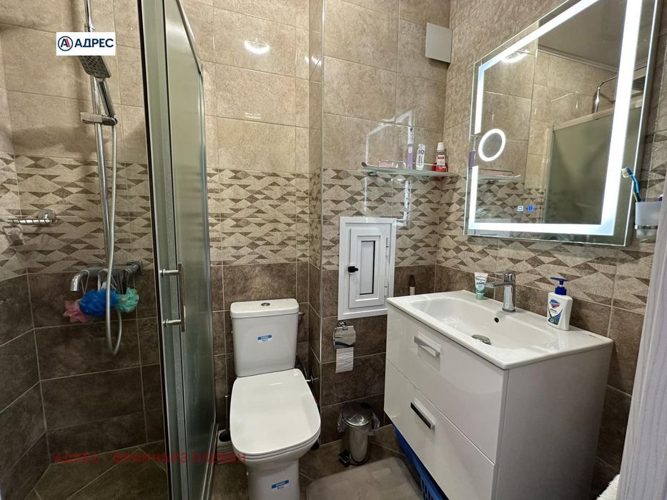 Продава се Тристаен апартамент в Плевен, Сторгозия - 63 кв.м за 2064 €/кв.м - Снимка #4