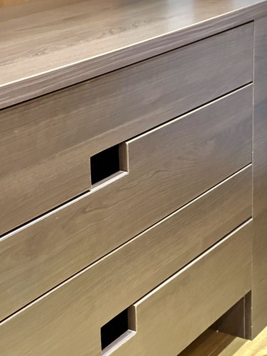 Comoda 120x45x75 cm, stare buna