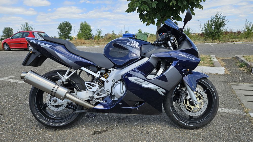 Honda CBR 600 F4i