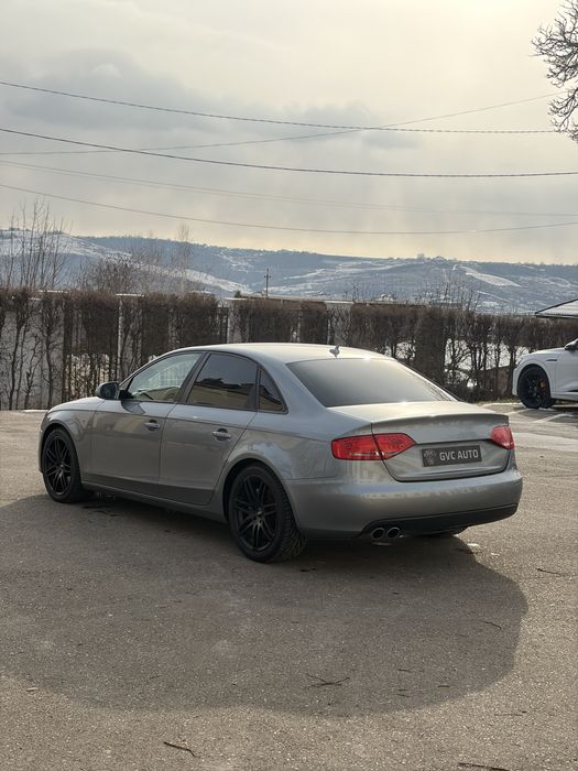 AUDI / A4 / 2012