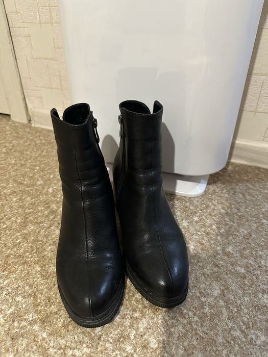 Продам кожаный сапоги