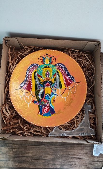 Подарочные декор тарелки