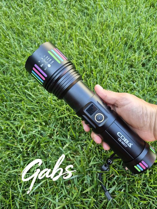 Мощен алуминиев  LED фенер COBA CB-W517 ,2000м