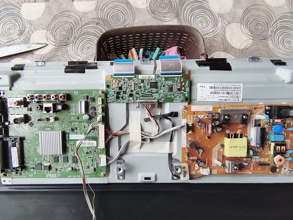 Pfilips 32pfs5803/12 части