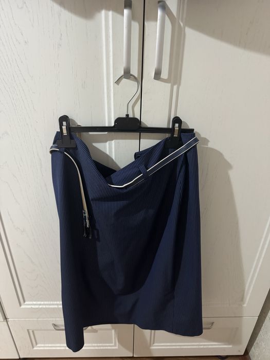 Продам женский костюм