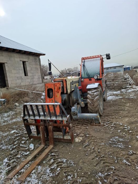 Продам телескопический погрузчик (Маниту)