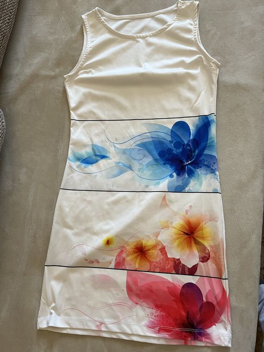 Разпродажба на летни рокли/гащеризони S размер