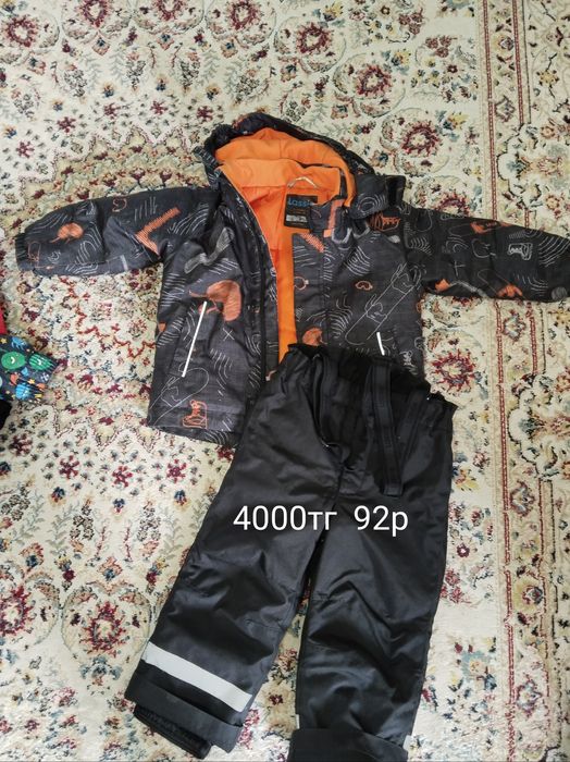 Продам детские вещи