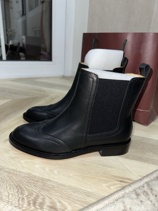 Женские сапоги без начоса loro piana