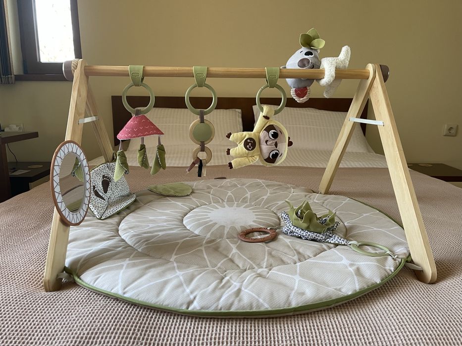 Активна гимнастика Tiny Love