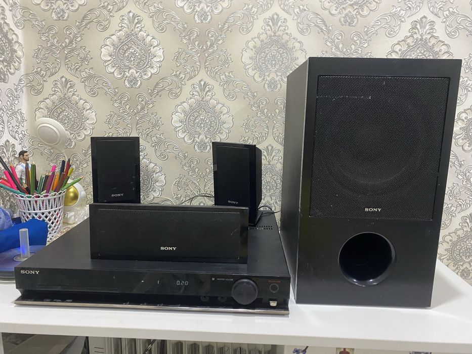 Домашний кинотеатр