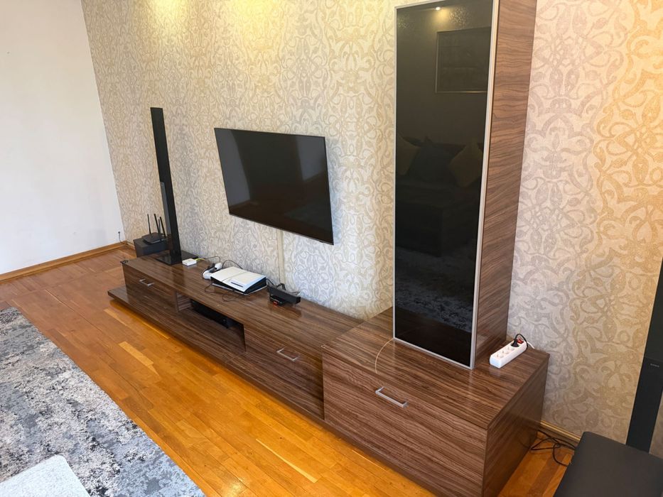 Vând fotoliu, colțar, măsuță și comodă TV/ pro mobila