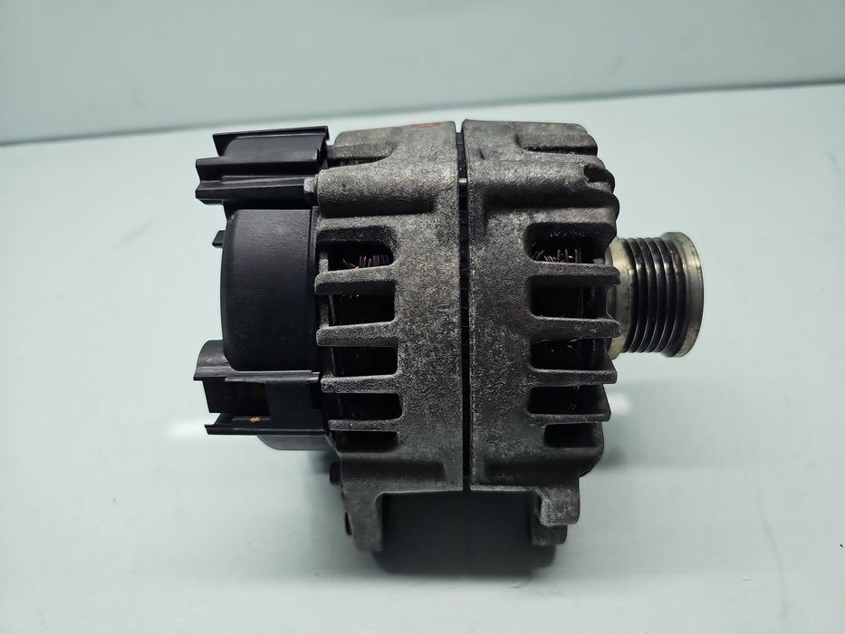 Alternator AUDI Q5 (8RB) [ Fabr 2008-2016] 04L903017A 2.0 TDI CNHA 140