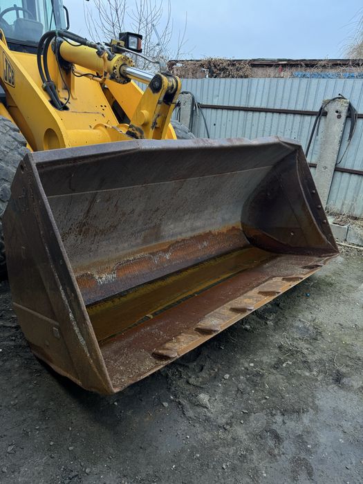 Dezmebrez sau vand Jcb 436 wheel loader