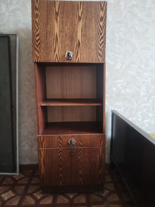 Мебель даром отдам