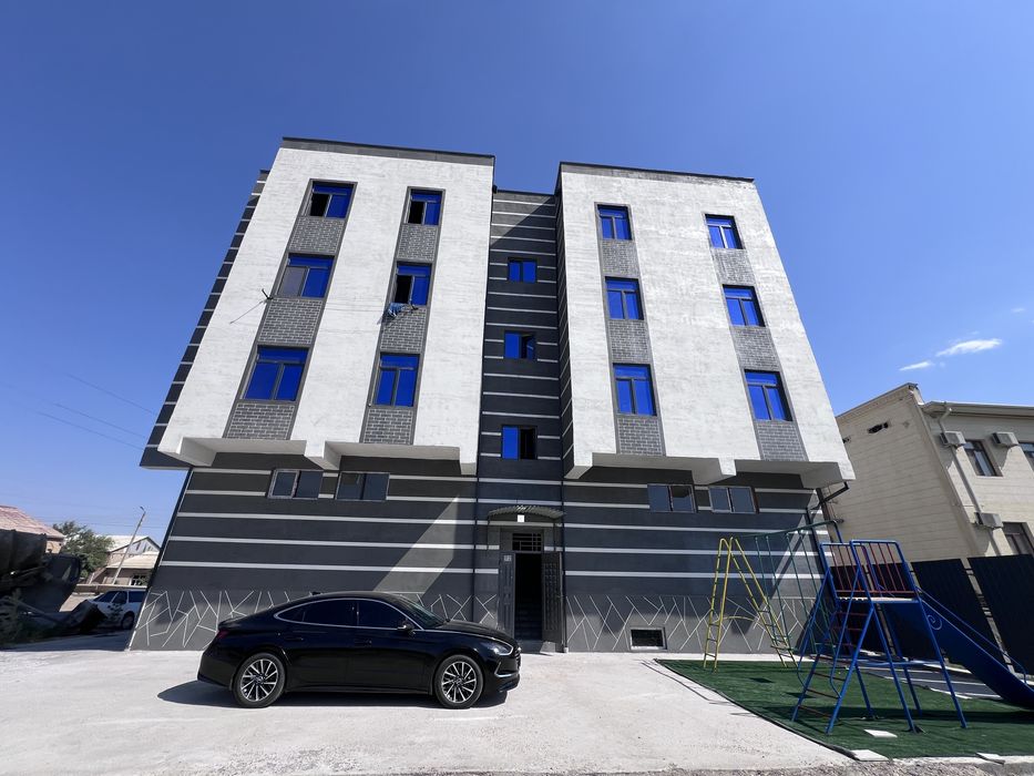 Каропка 2,3,4 этаж уйлар сотилади.