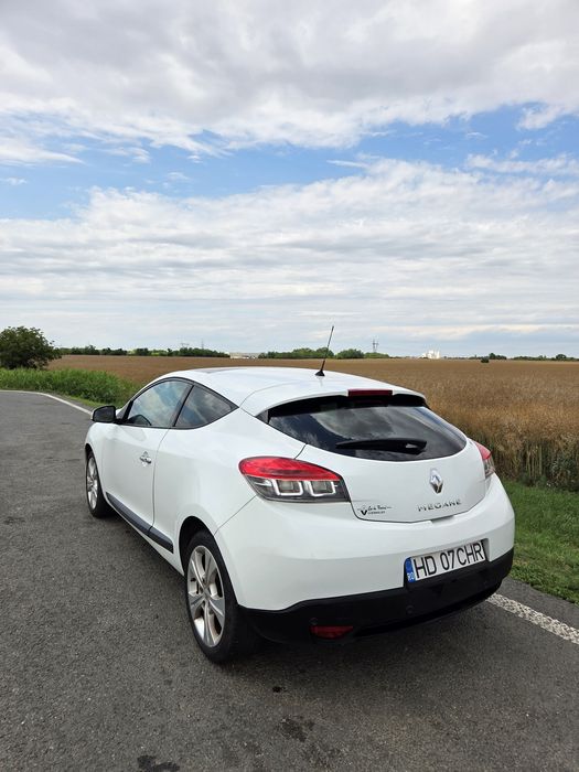 RENAULT Megane 2010 — imagine 3
